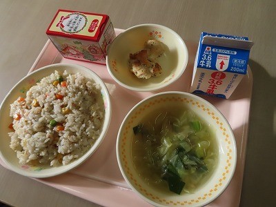 今日の給食.jpg