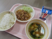 今日の給食.jpg