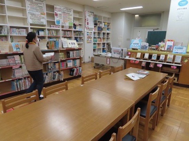 図書館支援員さん (1).jpg