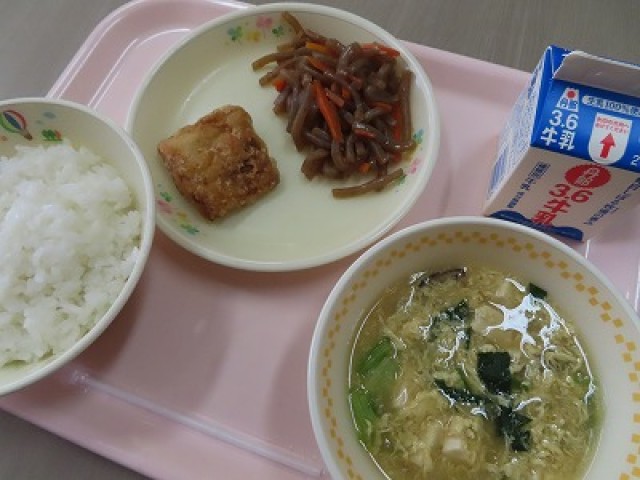 今日の給食.jpg