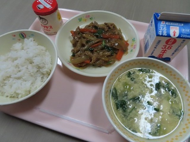 今日の給食.jpg