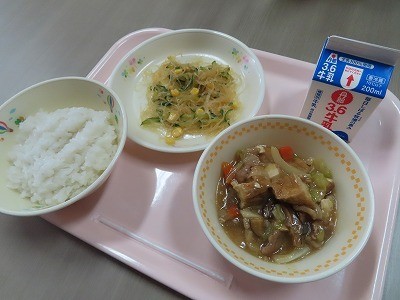 今日の給食.jpg