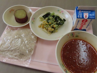 今日の給食.jpg