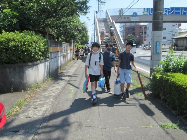 https://swa.numazu-szo.ed.jp/numazu009/blog_img/16143905?tm=20240722154540