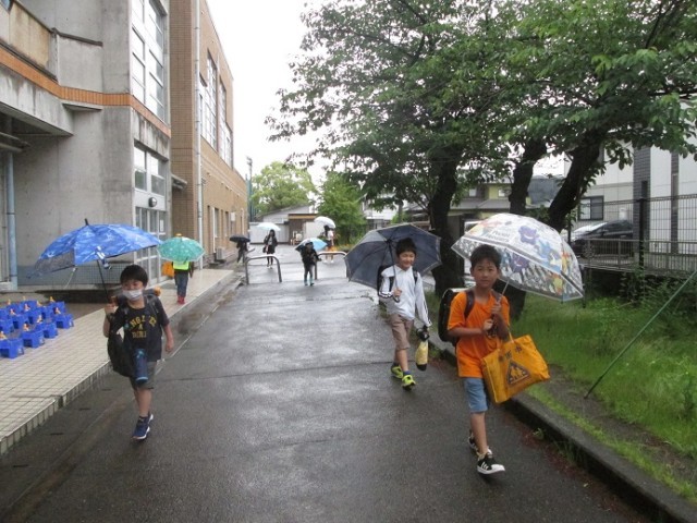 https://swa.numazu-szo.ed.jp/numazu009/blog_img/5170914?tm=20240520081422