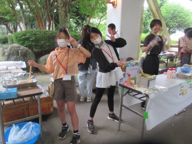 おいしいじゃがバタ！子供ボランティアも活躍しました
