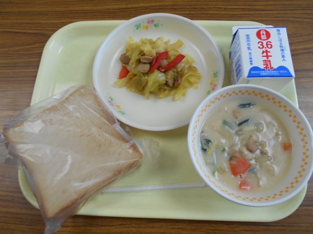 16給食.jpg