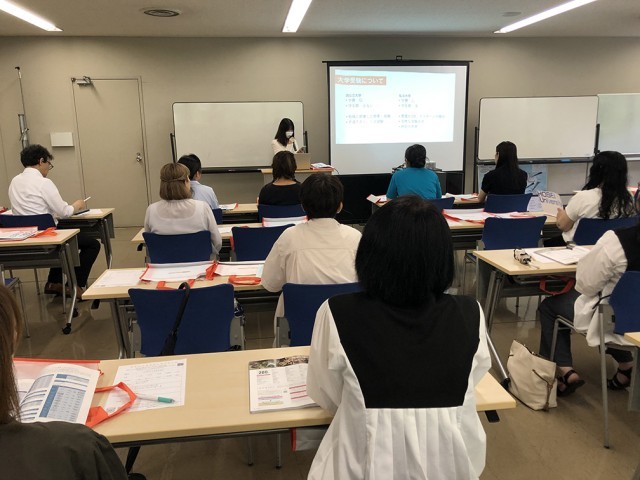 大学見学　法政２